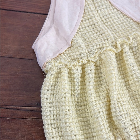 Blakeley mixed media Yellow Tank Top - Picture 6 of 6